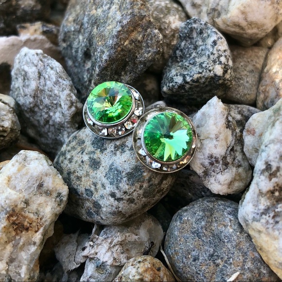 Jewelry - Austrian Crystal Peridot Stud Earrings